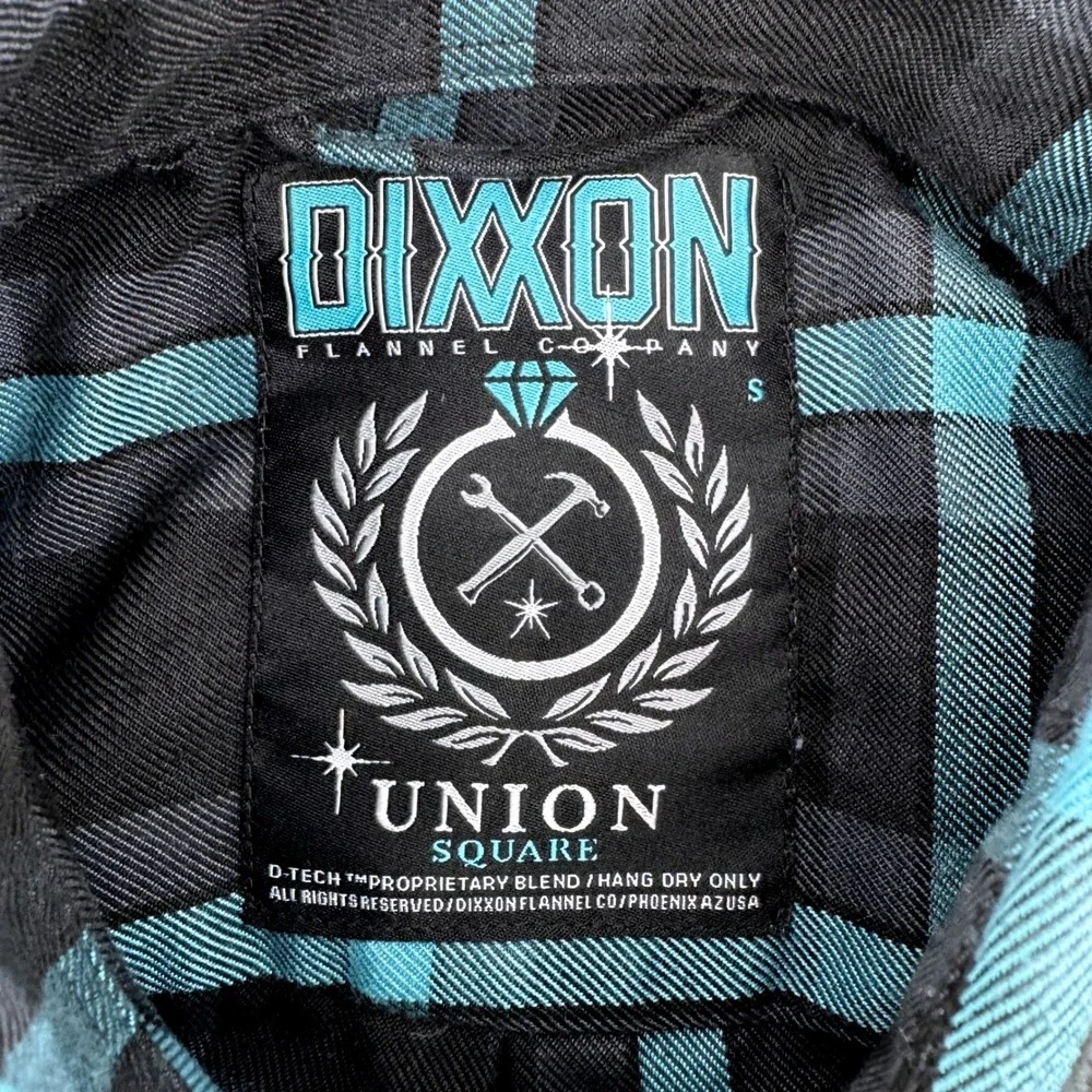 Dixxon Flannel Co Union Square Mens Small Teal Black Plaid D-Tech Flannel Shirt